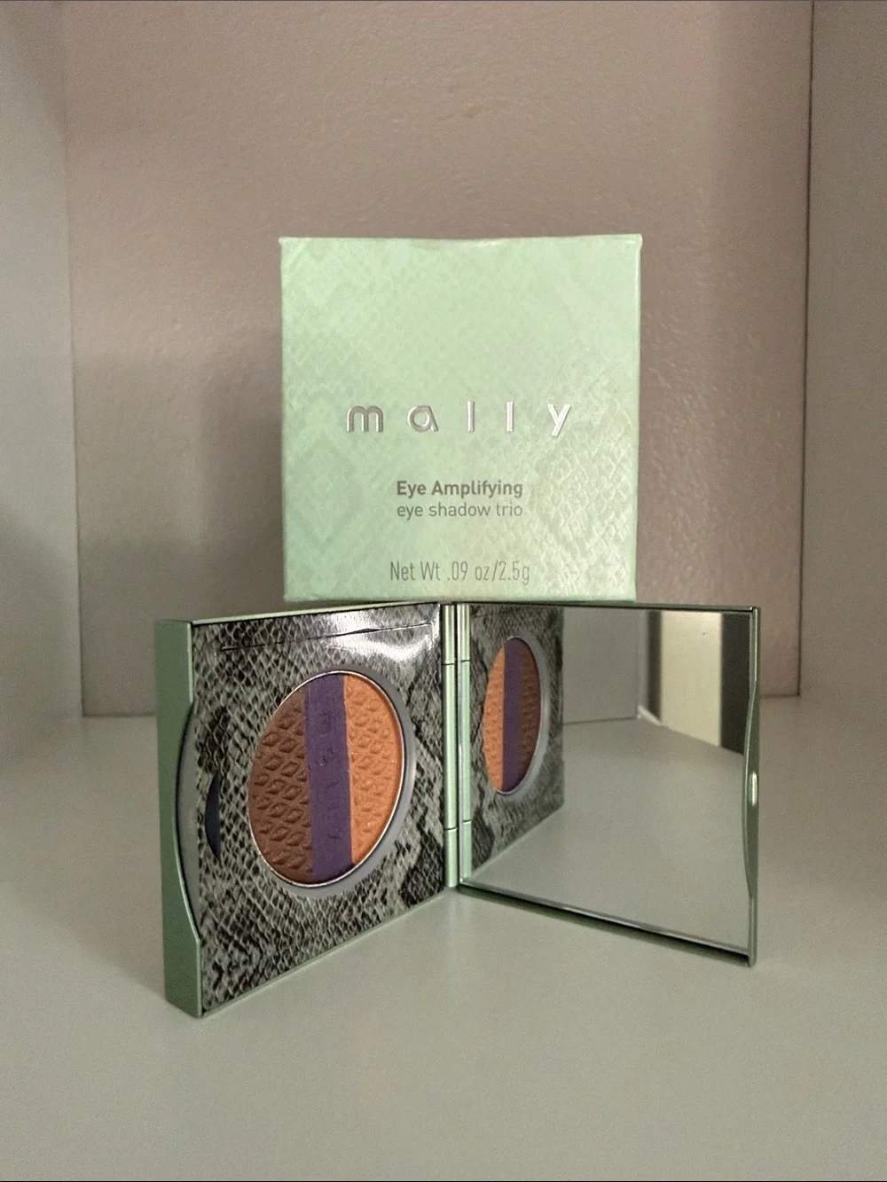 Mally Beauty Eye Amplifying Trio in GILDED
